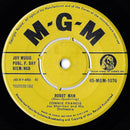 Connie Francis : Mama / Robot Man (7", Single)