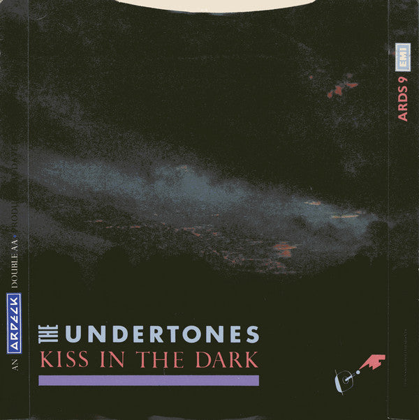 The Undertones : Julie Ocean / Kiss In The Dark (7", Single)