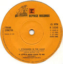 Frank Sinatra : Strangers In The Night (7", EP, Pap)