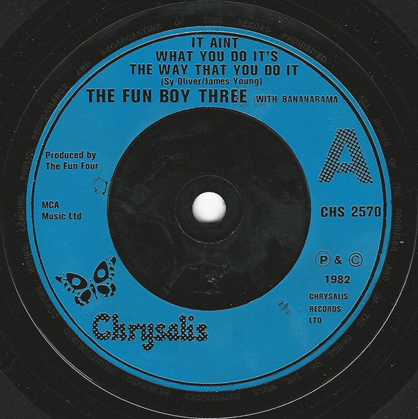 The Fun Boy Three* With Bananarama : It Aint What You Do.... (7", Single, Pic)