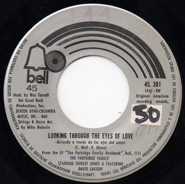 The Partridge Family Starring  Shirley Jones (2) & Featuring  David Cassidy : Looking Through The Eyes Of Love = Mirando A Través De Los Ojos Del Amor (7", Single)