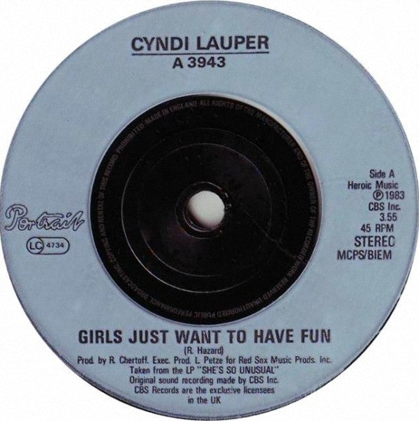 Cyndi Lauper : Girls Just Want To Have Fun (7", Single, Blu)