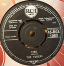 The Tokens : The Lion Sleeps Tonight (7", Single)