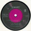 The Questions (2) : Tuesday Sunshine (7", Single, Pic)