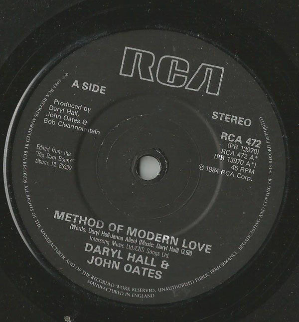 Daryl Hall & John Oates : Method Of Modern Love (7", Single)