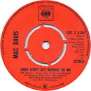Mac Davis : Baby Don't Get Hooked On Me (7", Single)
