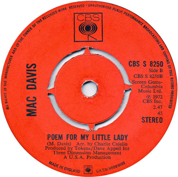 Mac Davis : Baby Don't Get Hooked On Me (7", Single)