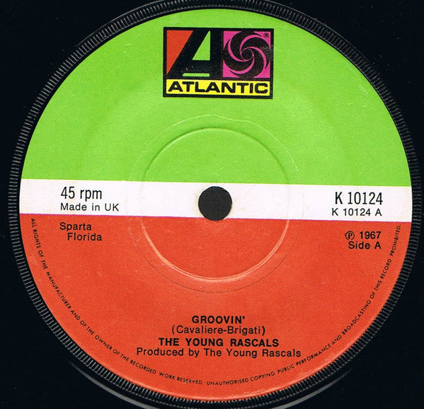 The Young Rascals : Groovin' (7", Single, RE, Sol)