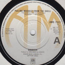 Squeeze (2) : Pulling Mussels (From The Shell) (7", Single)