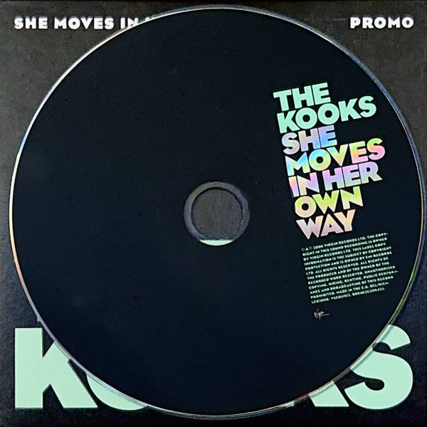 The Kooks : She Moves In Her Own Way (CD, Single, Promo, Car)