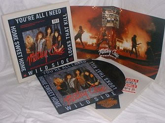 Mötley Crüe : You're All I Need / Wild Side (12", Single + Box, Ltd)