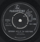 The Cougars (4) : Saturday Nite At The Duck Pond (7", Single)