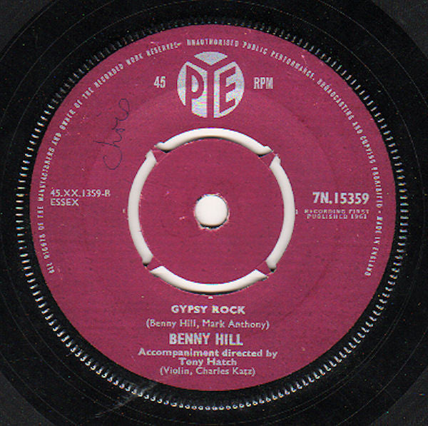 Benny Hill : Transistor Radio (7", Single)