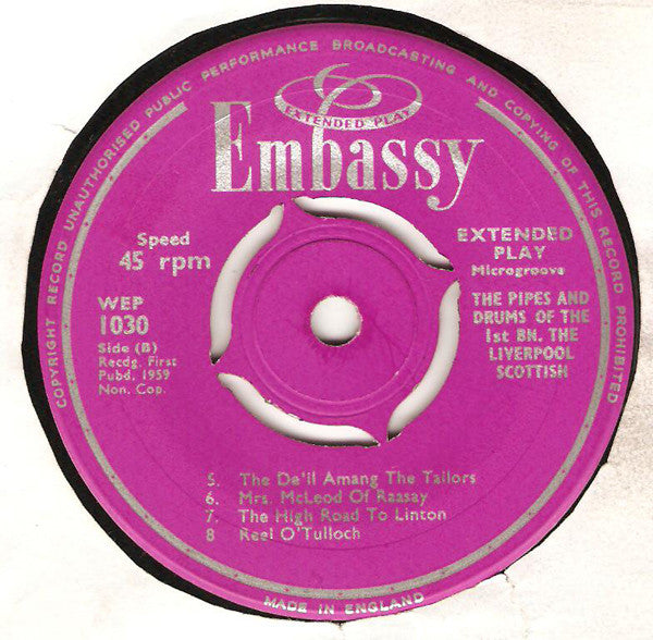 The Pipes And Drums Of The 1st Battalion Of The Liverpool Scottish : The Waggle Of The Kilt (7", EP)