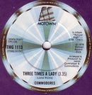 Commodores : Three Times A Lady (7", RP, Sol)