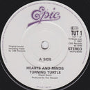 Hearts And Minds : Turning Turtle (7", Single)