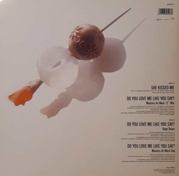 Terence Trent D'Arby : She Kissed Me / Do You Love Me Like You Say? (12")