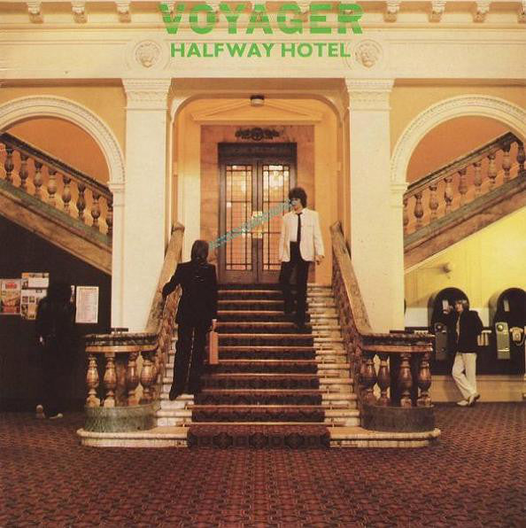 Voyager (15) : Halfway Hotel (7", Sil)