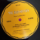 The Beatmasters Featuring Betty Boo : Hey DJ / I Can't Dance To That Music You're Playing b/w Ska Train (12", Single, Dam)