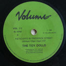 Toy Dolls : Nellie The Elephant (7", Single)