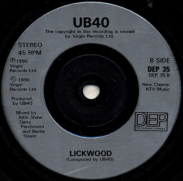 UB40 : Kingston Town (7", Single, Sil)
