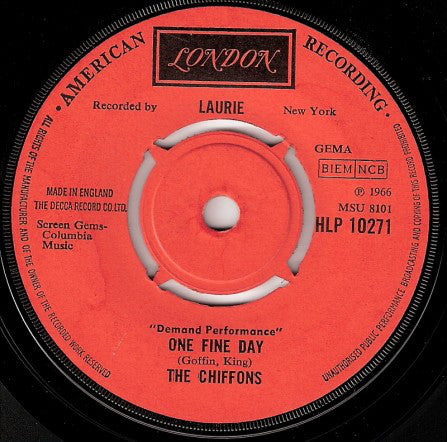 The Chiffons : One Fine Day (7")