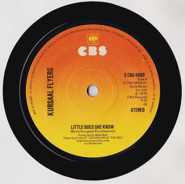 Kursaal Flyers : Little Does She Know (7", Single, Sol)