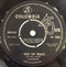 The Yardbirds : I Wish You Would (7", Single)