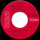 Charley Pride : The Day The World Stood Still (7", Single, RE)