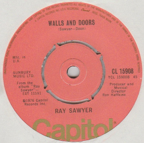 Ray Sawyer : Love Ain't The Question (Love Ain't The Answer) (7", Single)