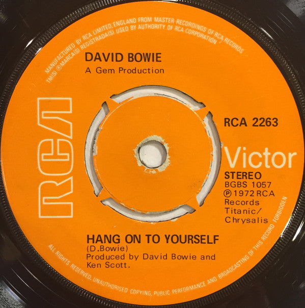 David Bowie : John, I'm Only Dancing / Hang On To Yourself (7", Single, Pus)