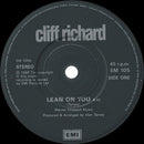 Cliff Richard : Lean On You (7", Single, Pap)