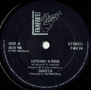 Sinitta : Hitchin' A Ride (7", Single, Pap)