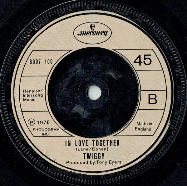 Twiggy (2) : Here I Go Again (7", Single, Com)
