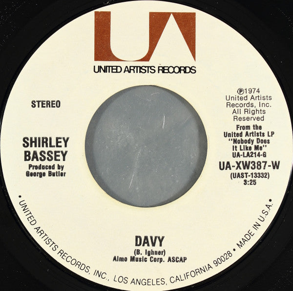 Shirley Bassey : Davy (7", Single, Styrene)