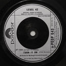 Level 42 : Microkid (7", Single)