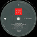 Red Box : Lean On Me (7", Single, Pap)