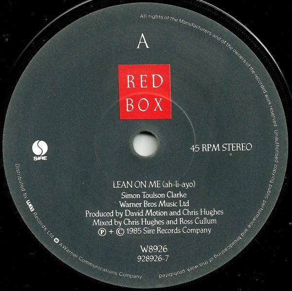 Red Box : Lean On Me (7", Single, Pap)