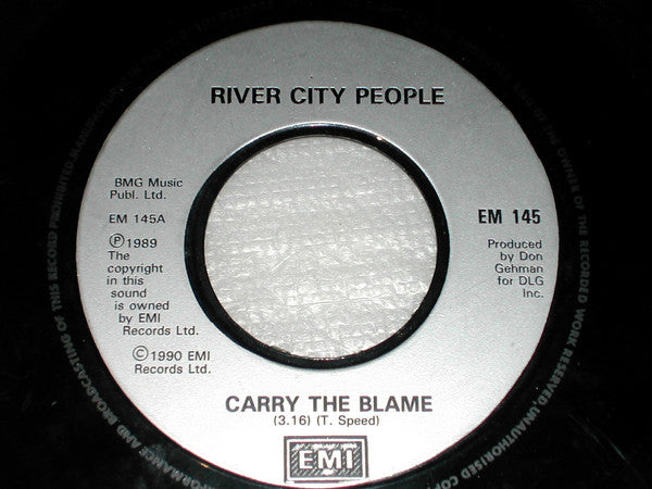 River City People : Carry the Blame - California Dreamin' (7", Single, Sil)