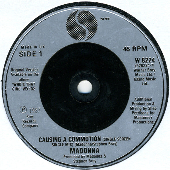 Madonna : Causing A Commotion (7", Single, Sil)