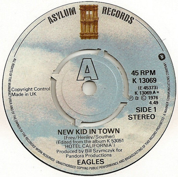 Eagles : New Kid In Town (7", Single, Pus)