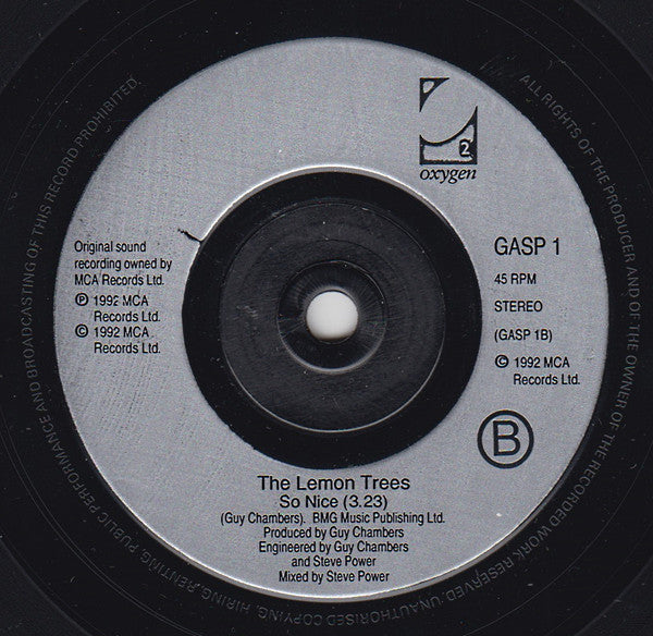 The Lemon Trees : Love Is In Your Eyes (7", Single)