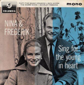 Nina & Frederik : Sing For The Young In Heart (7", EP, Mono)