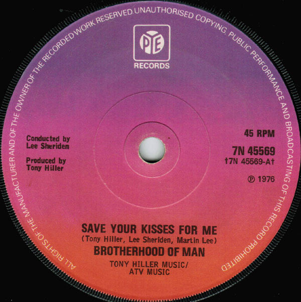 Brotherhood Of Man : Save Your Kisses For Me (7", Single, Sol)