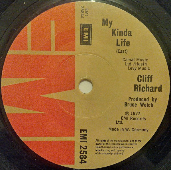 Cliff Richard : My Kinda Life (7", Single, Sol)