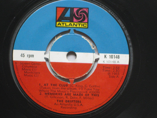 The Drifters : At The Club / Memories Are Made Of This / Saturday Night At The Movies (7", Single, 4 p)