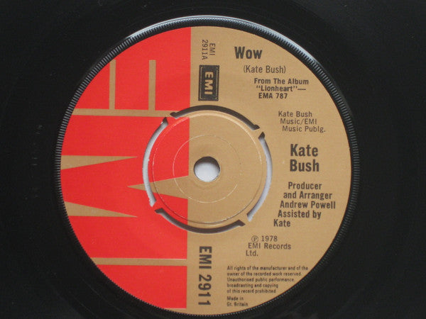 Kate Bush : Wow (7", Single, EMI)