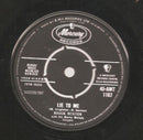 Brook Benton : Lie To Me / With The Touch Of Your Hand (7", Single)