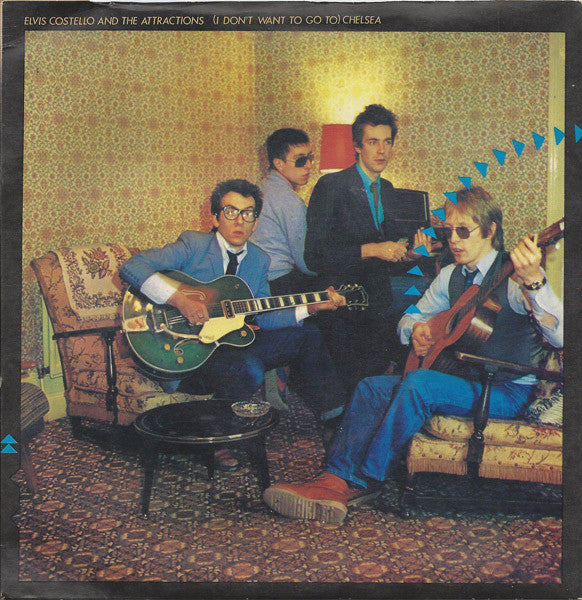 Elvis Costello & The Attractions : (I Don't Want To Go To) Chelsea (7", Single, Sol)